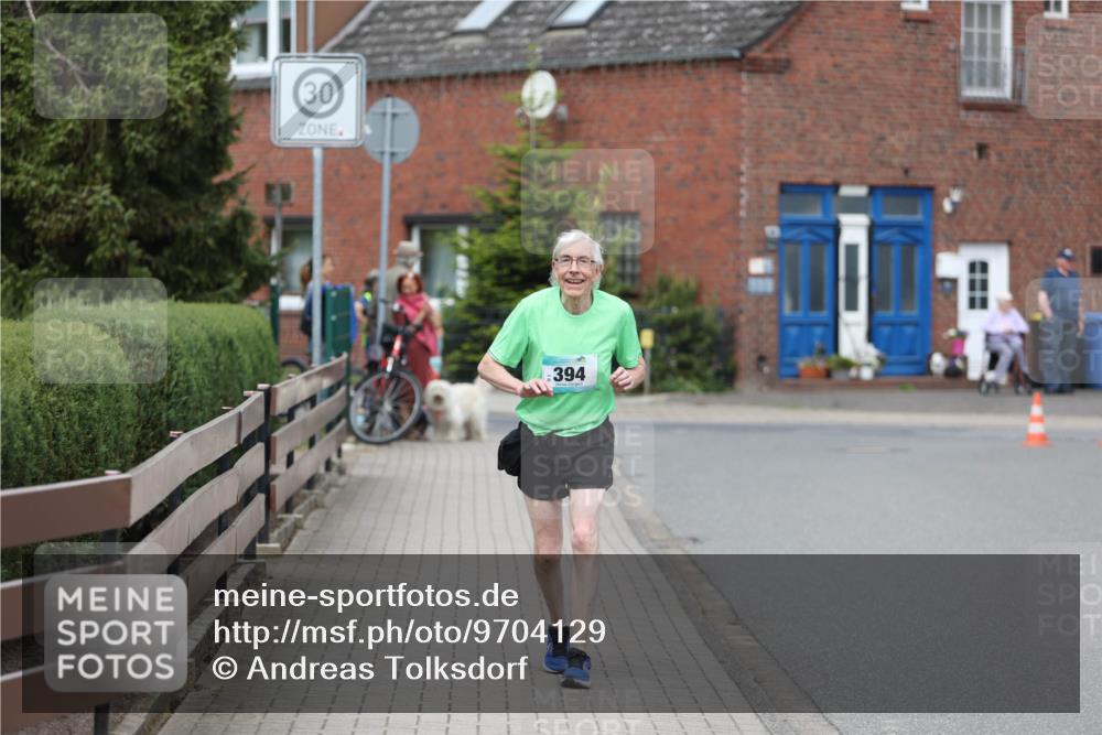 10.05.2026 - 8. Wedeler Halbmarathon Andreas Tolksdorf http://msf.ph/oto/9704129 10.05.2026 10:34:09 Laufen 30, 394 meine-sportfotos.de