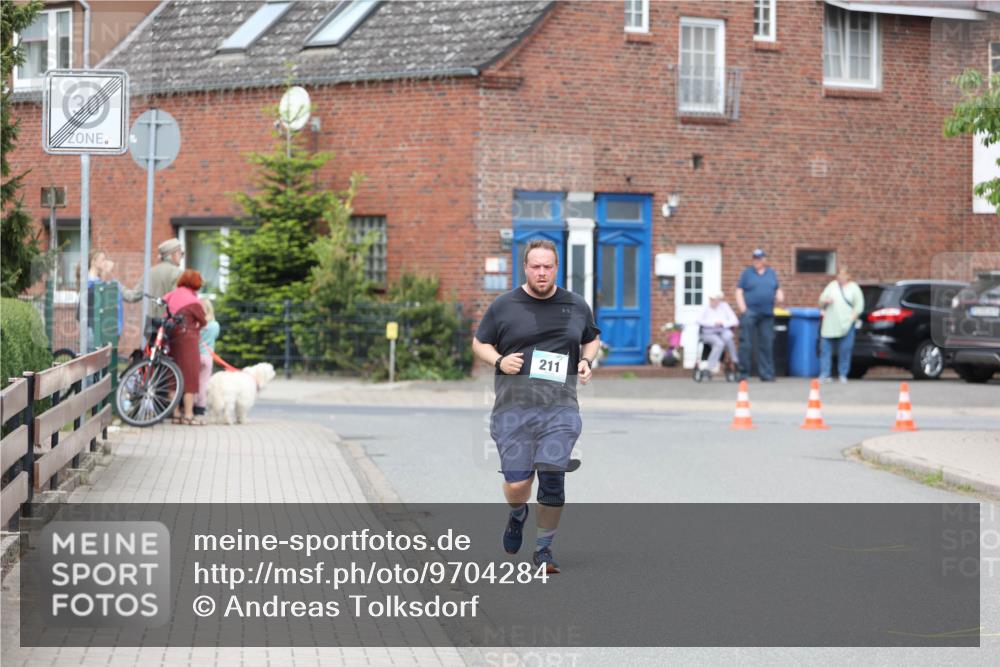 10.05.2026 - 8. Wedeler Halbmarathon Andreas Tolksdorf http://msf.ph/oto/9704284 10.05.2026 10:35:10 Laufen 211 meine-sportfotos.de