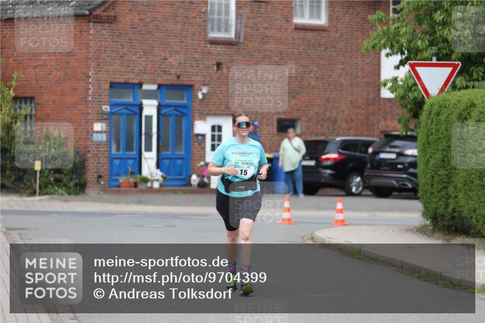 10.05.2026 - 8. Wedeler Halbmarathon Andreas Tolksdorf http://msf.ph/oto/9704399 10.05.2026 10:36:08 Laufen 15 meine-sportfotos.de