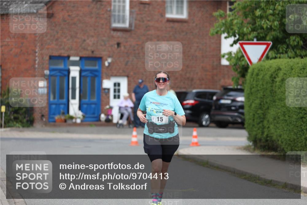 10.05.2026 - 8. Wedeler Halbmarathon Andreas Tolksdorf http://msf.ph/oto/9704413 10.05.2026 10:36:10 Laufen 24, 20, 15 meine-sportfotos.de