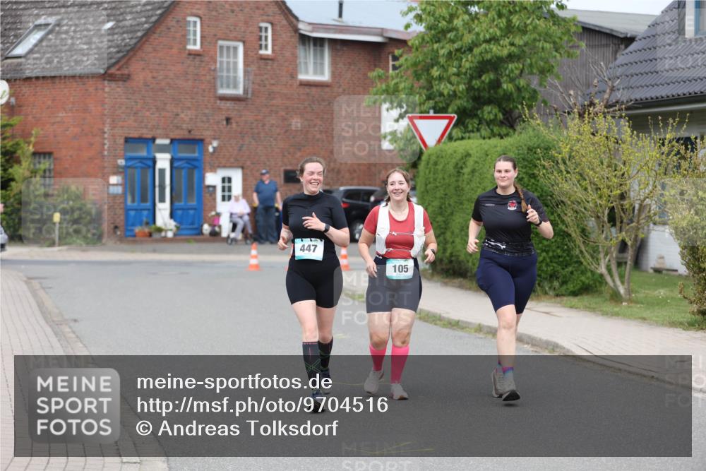 10.05.2026 - 8. Wedeler Halbmarathon Andreas Tolksdorf http://msf.ph/oto/9704516 10.05.2026 10:37:09 Laufen 447, 105 meine-sportfotos.de