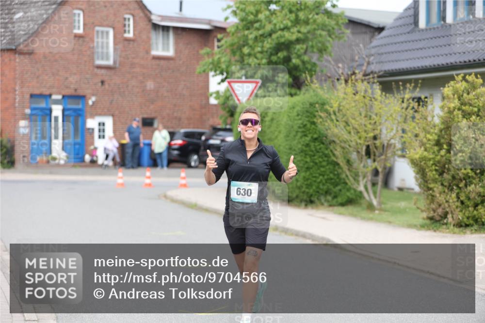 10.05.2026 - 8. Wedeler Halbmarathon Andreas Tolksdorf http://msf.ph/oto/9704566 10.05.2026 10:37:58 Laufen 630 meine-sportfotos.de