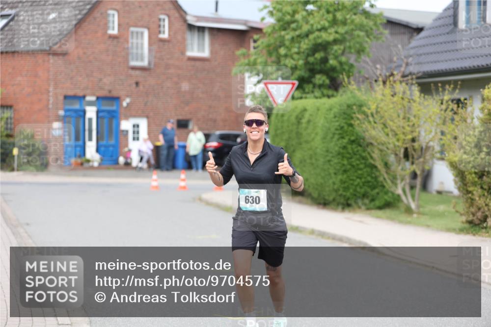 10.05.2026 - 8. Wedeler Halbmarathon Andreas Tolksdorf http://msf.ph/oto/9704575 10.05.2026 10:37:58 Laufen 630 meine-sportfotos.de