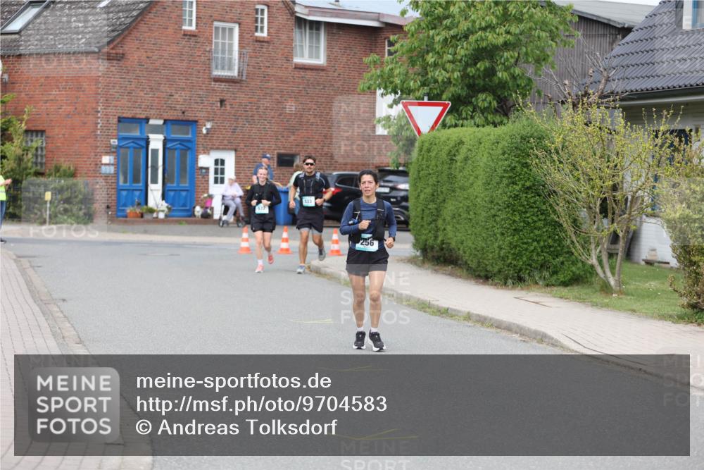 10.05.2026 - 8. Wedeler Halbmarathon Andreas Tolksdorf http://msf.ph/oto/9704583 10.05.2026 10:38:17 Laufen 997 meine-sportfotos.de