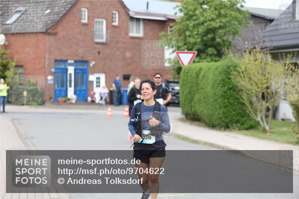 10.05.2026 - 8. Wedeler Halbmarathon Andreas Tolksdorf http://msf.ph/oto/9704622 10.05.2026 10:38:21 Laufen 456 meine-sportfotos.de