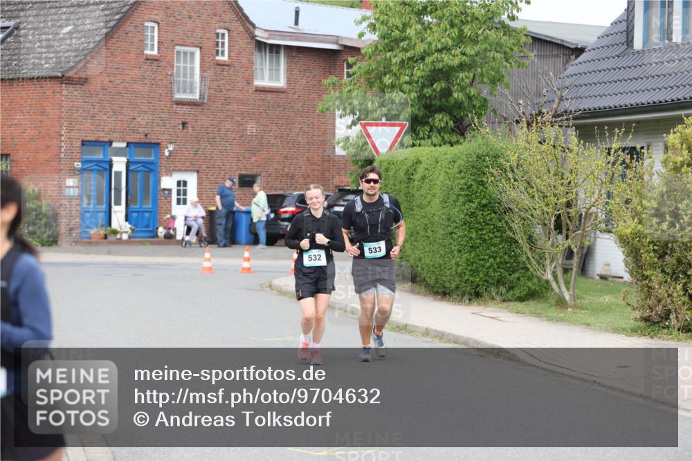10.05.2026 - 8. Wedeler Halbmarathon Andreas Tolksdorf http://msf.ph/oto/9704632 10.05.2026 10:38:23 Laufen 3332, 533 meine-sportfotos.de