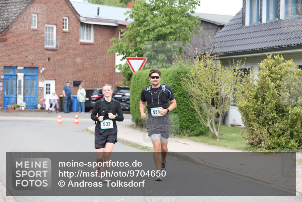 10.05.2026 - 8. Wedeler Halbmarathon Andreas Tolksdorf http://msf.ph/oto/9704650 10.05.2026 10:38:24 Laufen 532, 533 meine-sportfotos.de