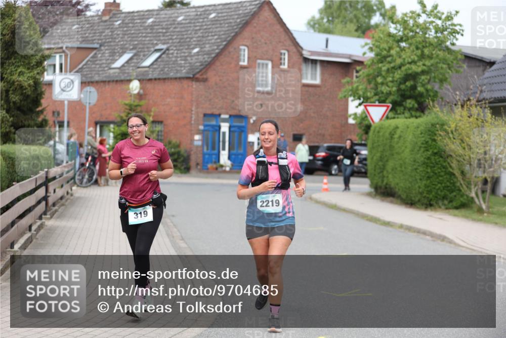 10.05.2026 - 8. Wedeler Halbmarathon Andreas Tolksdorf http://msf.ph/oto/9704685 10.05.2026 10:38:53 Laufen 21, 0975, 319, 2219 meine-sportfotos.de