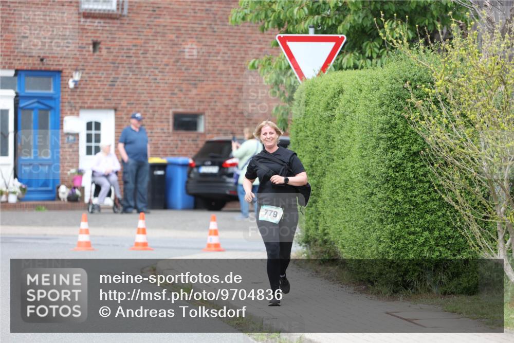 10.05.2026 - 8. Wedeler Halbmarathon Andreas Tolksdorf http://msf.ph/oto/9704836 10.05.2026 10:41:11 Laufen 779 meine-sportfotos.de