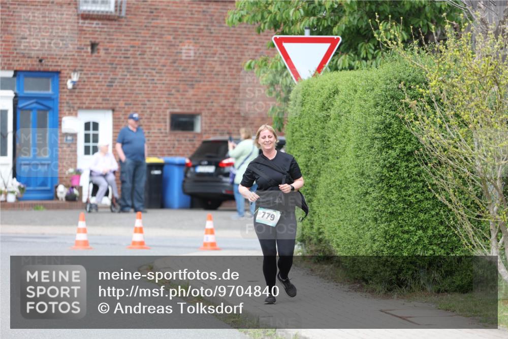 10.05.2026 - 8. Wedeler Halbmarathon Andreas Tolksdorf http://msf.ph/oto/9704840 10.05.2026 10:41:11 Laufen 779 meine-sportfotos.de