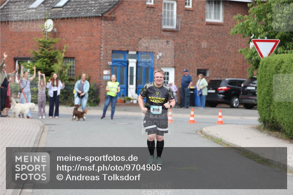 10.05.2026 - 8. Wedeler Halbmarathon Andreas Tolksdorf http://msf.ph/oto/9704905 10.05.2026 10:42:07 Laufen 810 meine-sportfotos.de