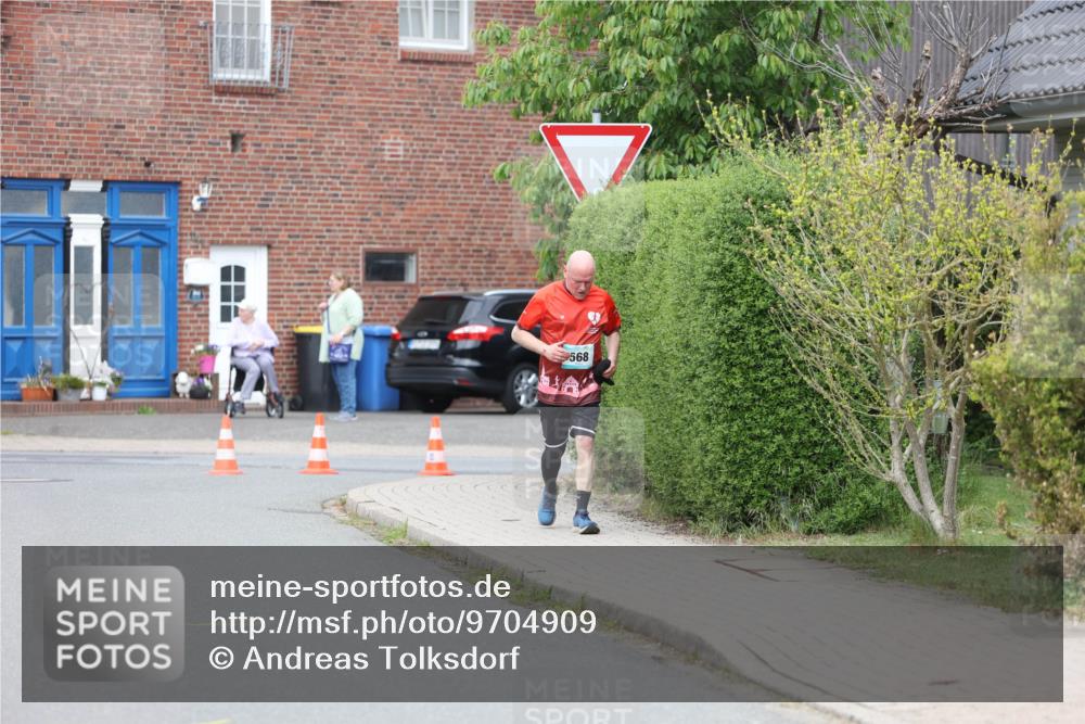 10.05.2026 - 8. Wedeler Halbmarathon Andreas Tolksdorf http://msf.ph/oto/9704909 10.05.2026 10:43:27 Laufen 568 meine-sportfotos.de