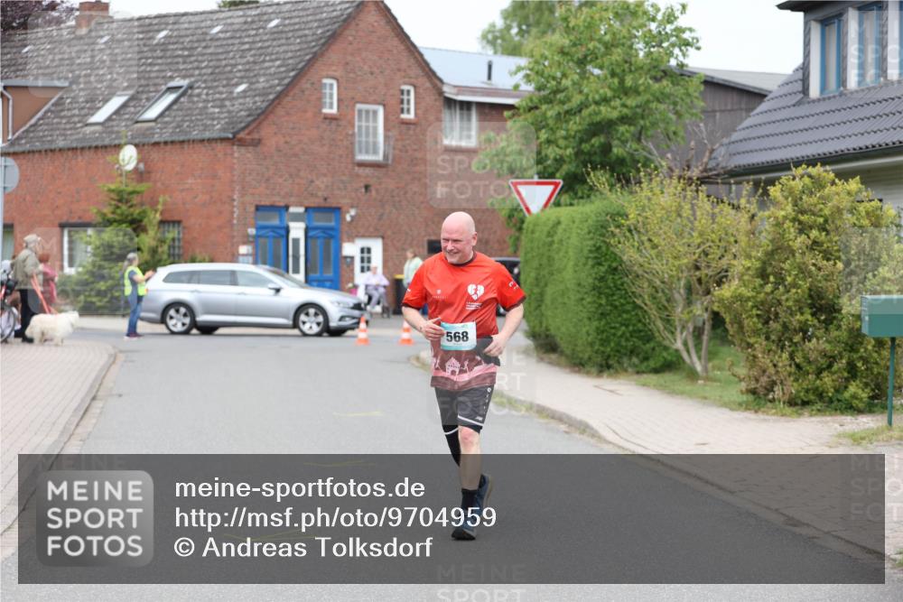 10.05.2026 - 8. Wedeler Halbmarathon Andreas Tolksdorf http://msf.ph/oto/9704959 10.05.2026 10:43:34 Laufen 568 meine-sportfotos.de