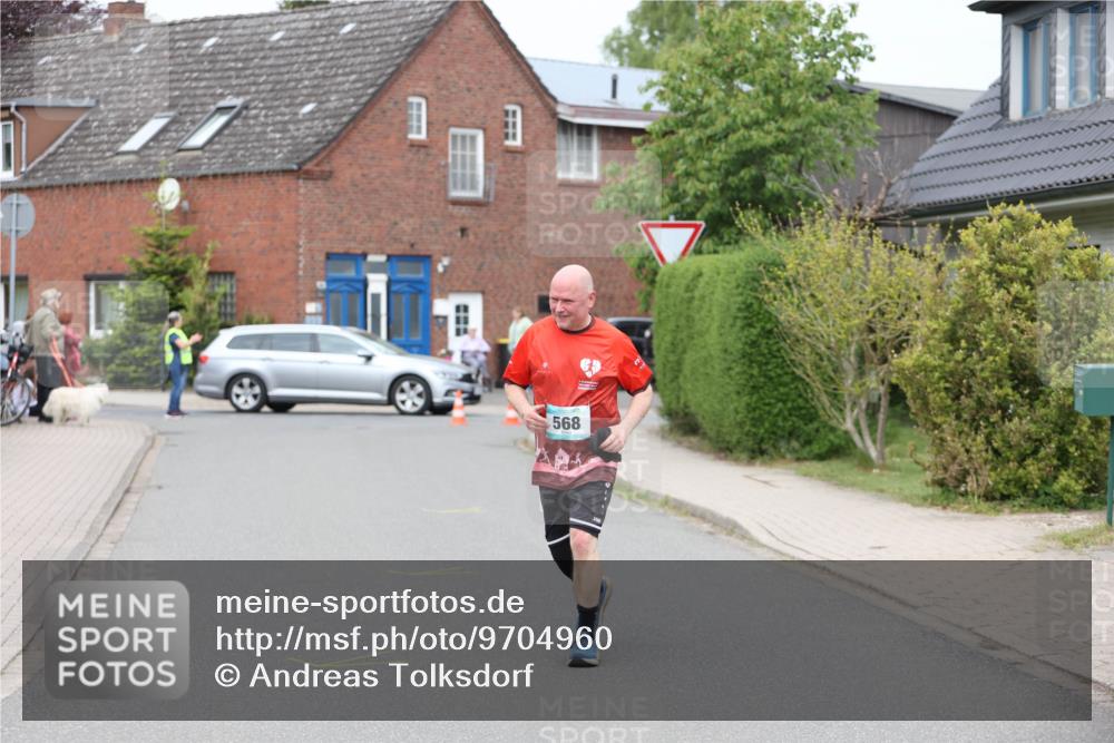 10.05.2026 - 8. Wedeler Halbmarathon Andreas Tolksdorf http://msf.ph/oto/9704960 10.05.2026 10:43:34 Laufen 568 meine-sportfotos.de