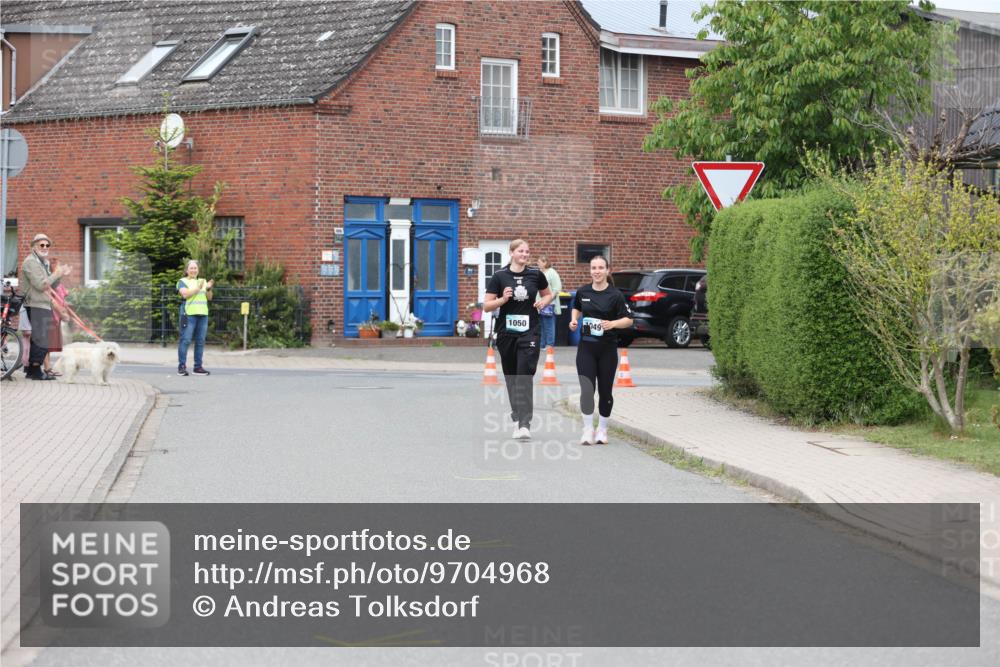 10.05.2026 - 8. Wedeler Halbmarathon Andreas Tolksdorf http://msf.ph/oto/9704968 10.05.2026 10:44:21 Laufen  meine-sportfotos.de