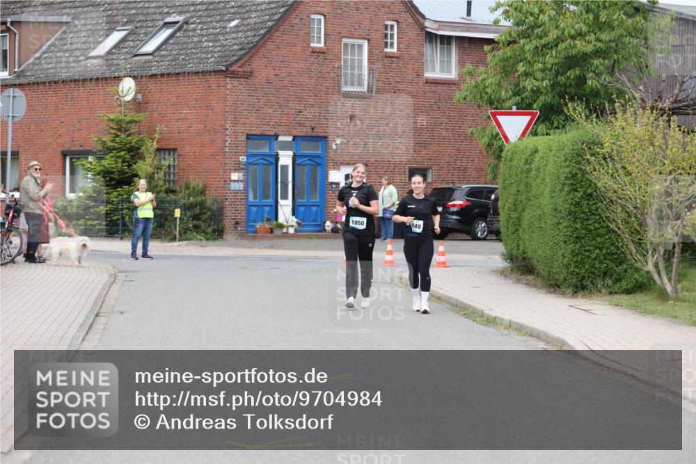 10.05.2026 - 8. Wedeler Halbmarathon Andreas Tolksdorf http://msf.ph/oto/9704984 10.05.2026 10:44:21 Laufen 1050, 049 meine-sportfotos.de