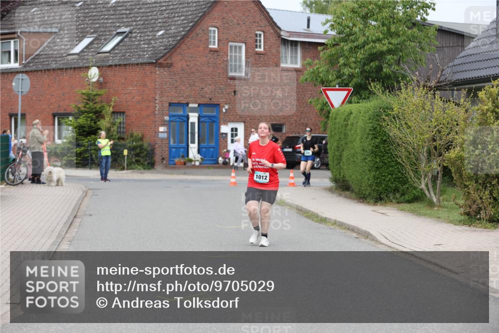 10.05.2026 - 8. Wedeler Halbmarathon Andreas Tolksdorf http://msf.ph/oto/9705029 10.05.2026 10:44:38 Laufen 1012 meine-sportfotos.de