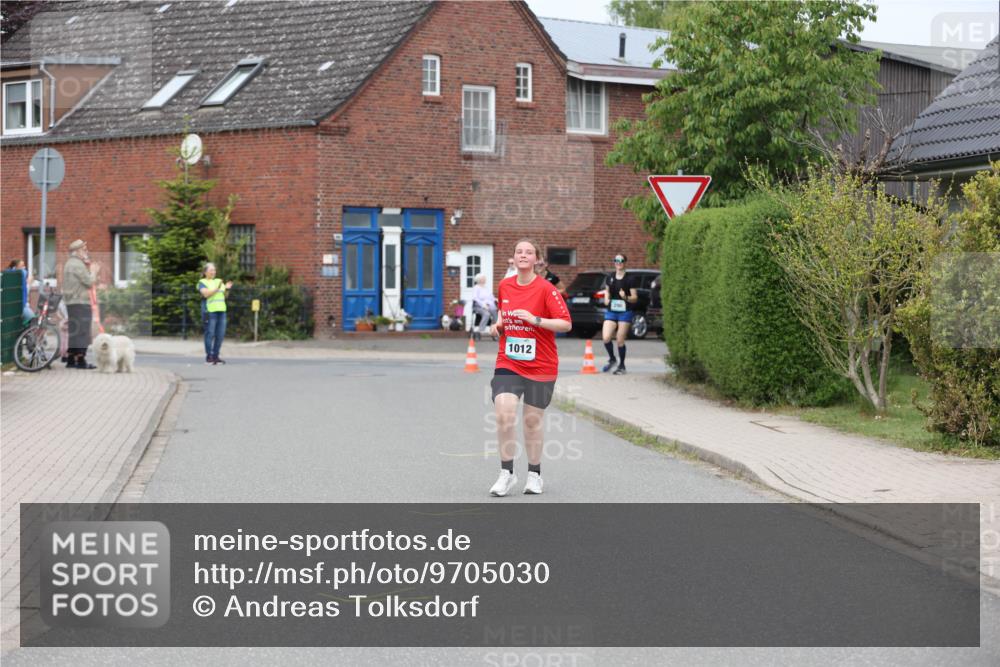 10.05.2026 - 8. Wedeler Halbmarathon Andreas Tolksdorf http://msf.ph/oto/9705030 10.05.2026 10:44:38 Laufen 1012 meine-sportfotos.de