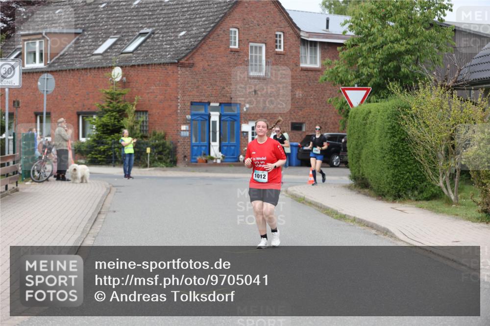 10.05.2026 - 8. Wedeler Halbmarathon Andreas Tolksdorf http://msf.ph/oto/9705041 10.05.2026 10:44:39 Laufen 1012 meine-sportfotos.de