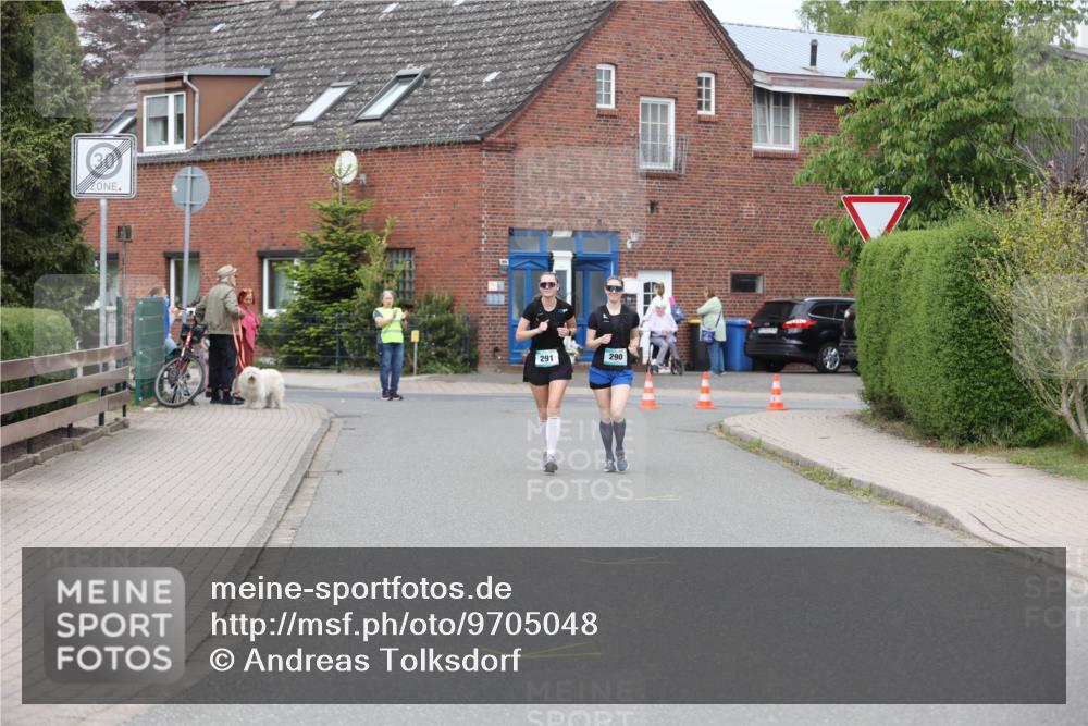 10.05.2026 - 8. Wedeler Halbmarathon Andreas Tolksdorf http://msf.ph/oto/9705048 10.05.2026 10:44:43 Laufen 30, 291, 290 meine-sportfotos.de