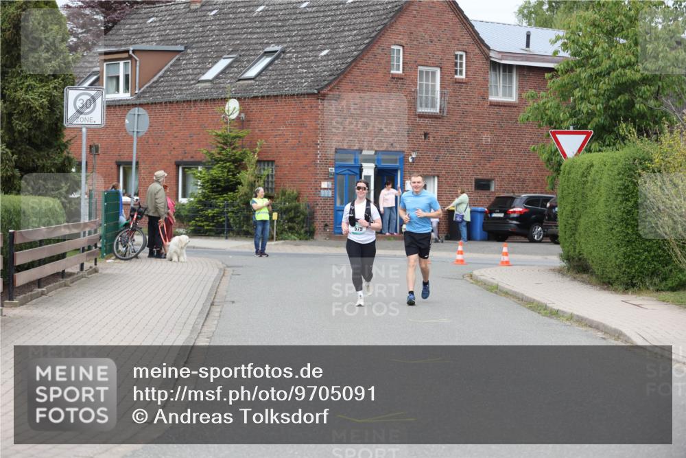 10.05.2026 - 8. Wedeler Halbmarathon Andreas Tolksdorf http://msf.ph/oto/9705091 10.05.2026 10:45:05 Laufen 575 meine-sportfotos.de