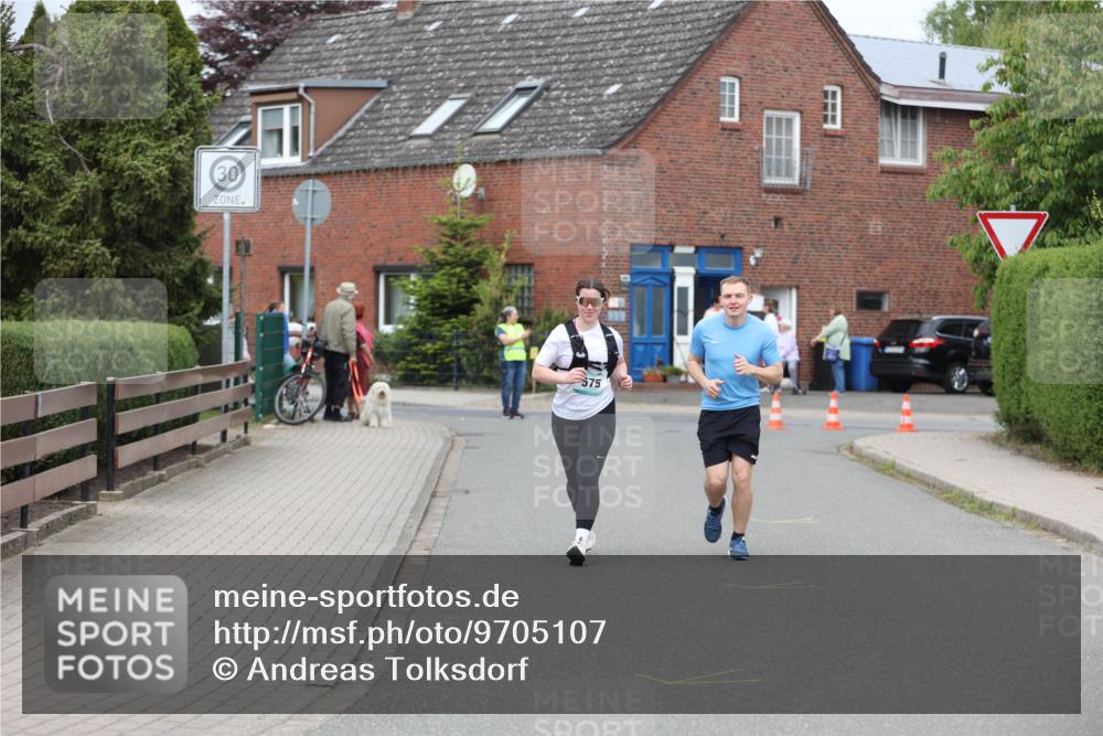 10.05.2026 - 8. Wedeler Halbmarathon Andreas Tolksdorf http://msf.ph/oto/9705107 10.05.2026 10:45:08 Laufen 30, 575 meine-sportfotos.de