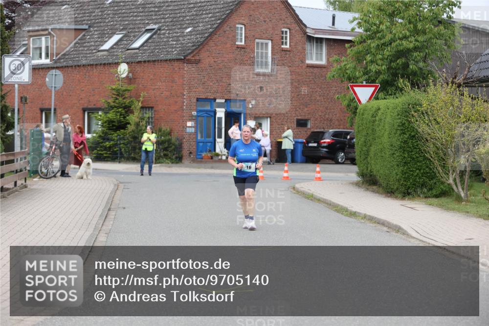 10.05.2026 - 8. Wedeler Halbmarathon Andreas Tolksdorf http://msf.ph/oto/9705140 10.05.2026 10:45:37 Laufen 3, 16 meine-sportfotos.de