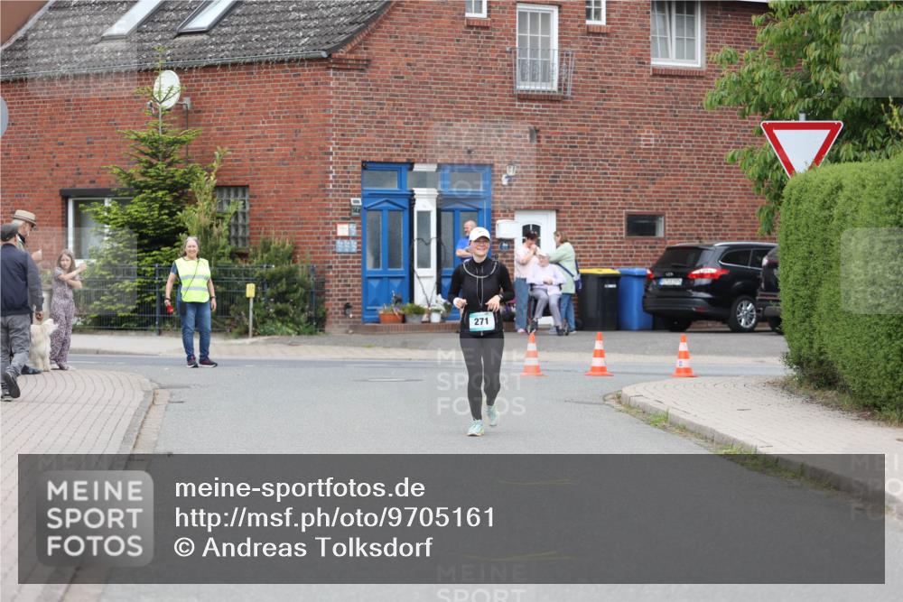 10.05.2026 - 8. Wedeler Halbmarathon Andreas Tolksdorf http://msf.ph/oto/9705161 10.05.2026 10:47:17 Laufen 271 meine-sportfotos.de