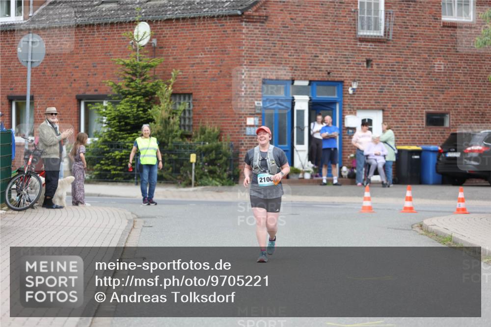 10.05.2026 - 8. Wedeler Halbmarathon Andreas Tolksdorf http://msf.ph/oto/9705221 10.05.2026 10:48:00 Laufen 2106 meine-sportfotos.de