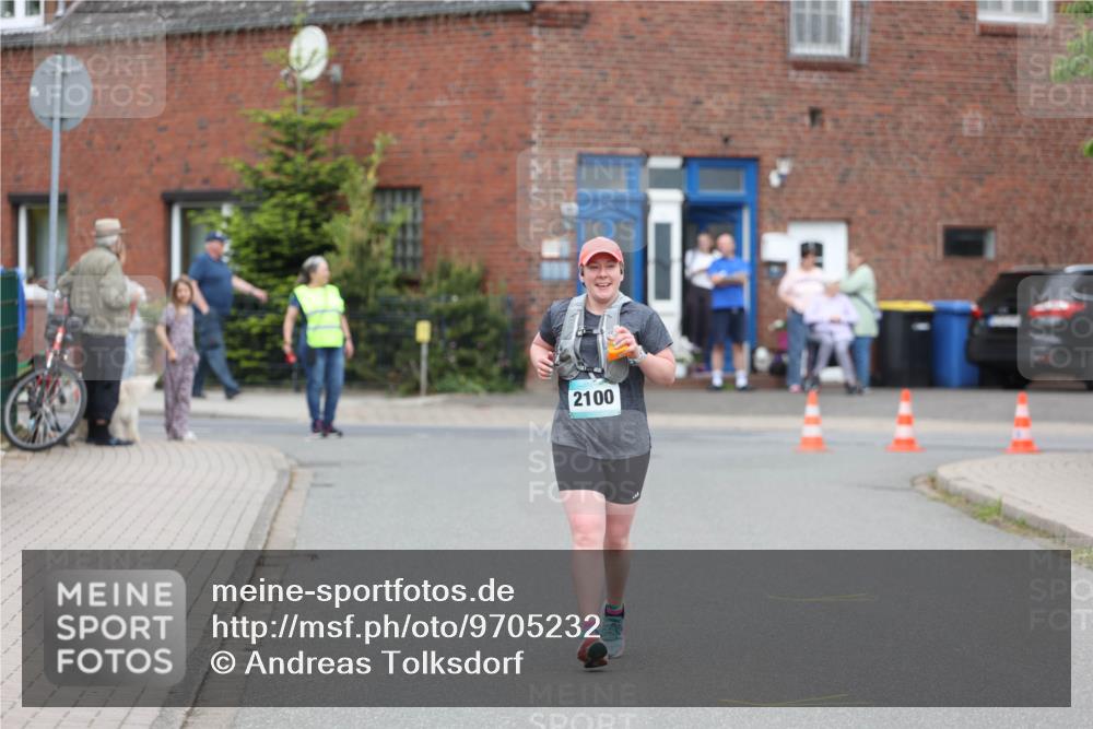 10.05.2026 - 8. Wedeler Halbmarathon Andreas Tolksdorf http://msf.ph/oto/9705232 10.05.2026 10:48:03 Laufen 2100 meine-sportfotos.de