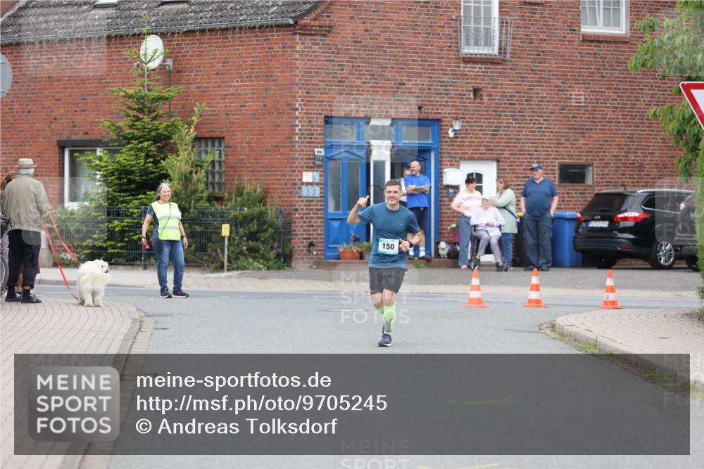 10.05.2026 - 8. Wedeler Halbmarathon Andreas Tolksdorf http://msf.ph/oto/9705245 10.05.2026 10:48:47 Laufen 150 meine-sportfotos.de
