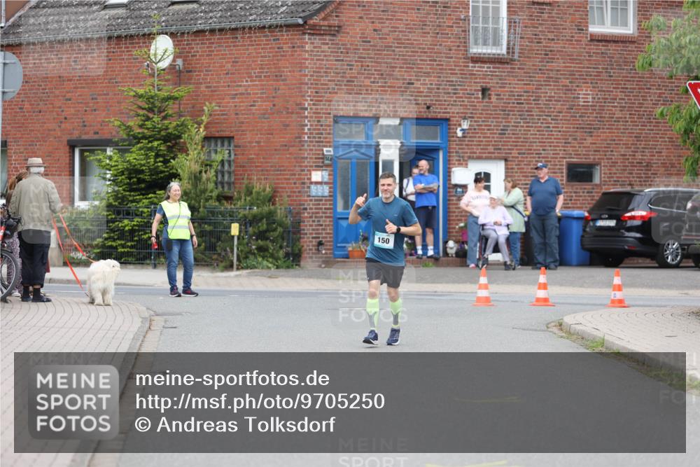 10.05.2026 - 8. Wedeler Halbmarathon Andreas Tolksdorf http://msf.ph/oto/9705250 10.05.2026 10:48:47 Laufen 150 meine-sportfotos.de