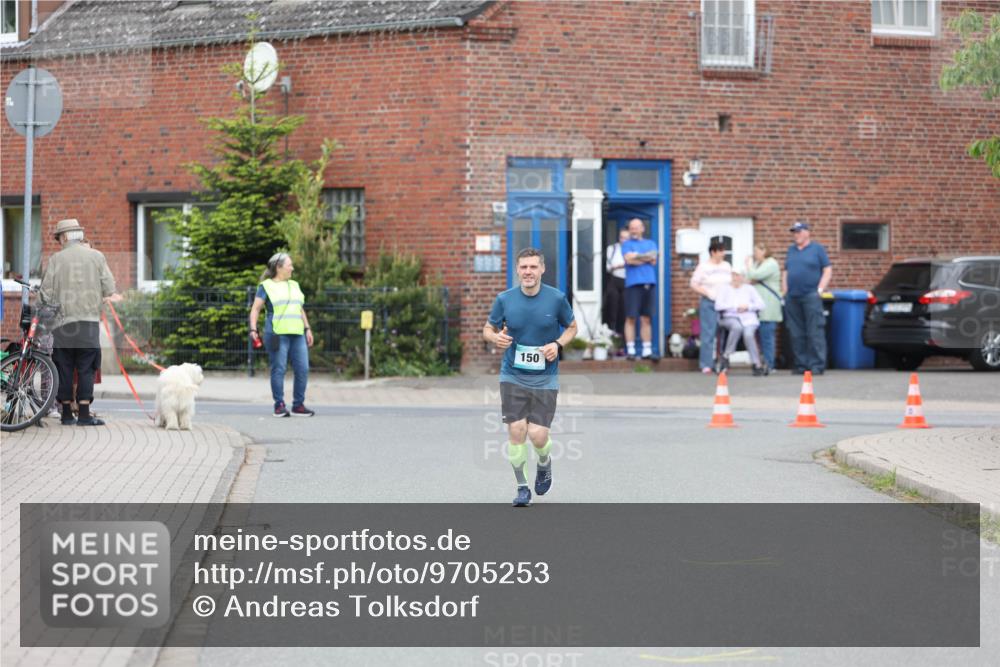 10.05.2026 - 8. Wedeler Halbmarathon Andreas Tolksdorf http://msf.ph/oto/9705253 10.05.2026 10:48:48 Laufen 150 meine-sportfotos.de
