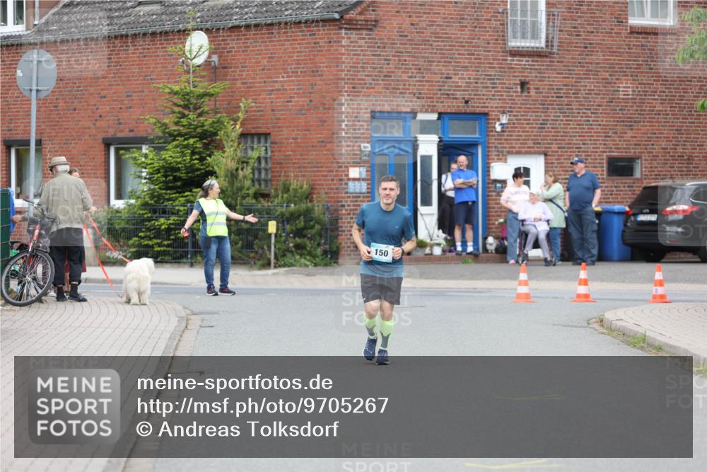 10.05.2026 - 8. Wedeler Halbmarathon Andreas Tolksdorf http://msf.ph/oto/9705267 10.05.2026 10:48:48 Laufen 150 meine-sportfotos.de