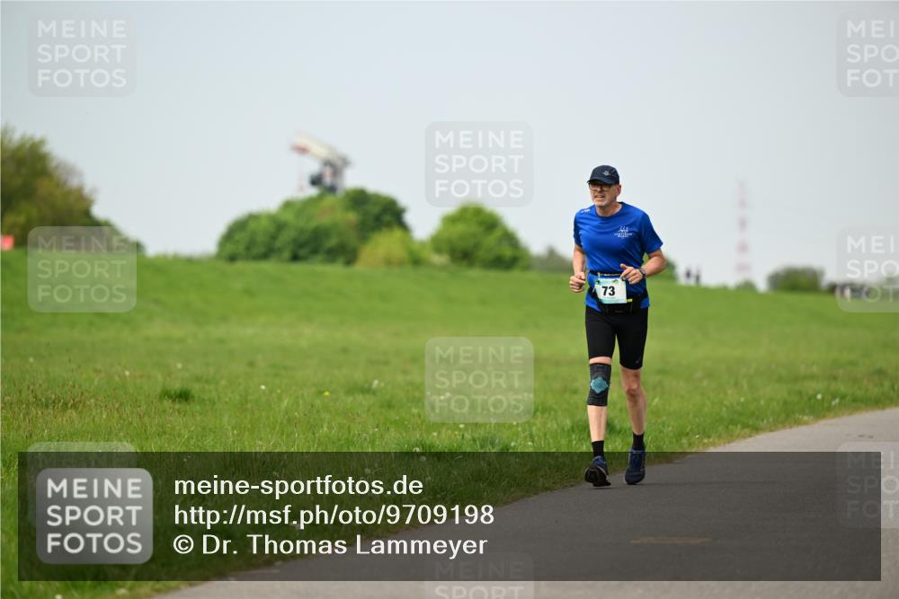 10.05.2026 - 8. Wedeler Halbmarathon Dr. Thomas Lammeyer http://msf.ph/oto/9709198 10.05.2026 12:02:49 Laufen  meine-sportfotos.de