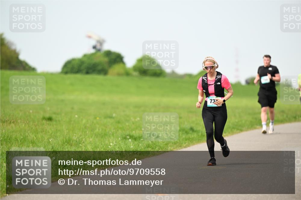 10.05.2026 - 8. Wedeler Halbmarathon Dr. Thomas Lammeyer http://msf.ph/oto/9709558 10.05.2026 12:03:27 Laufen  meine-sportfotos.de