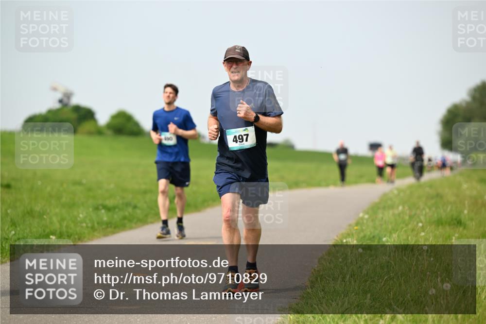 10.05.2026 - 8. Wedeler Halbmarathon Dr. Thomas Lammeyer http://msf.ph/oto/9710829 10.05.2026 12:05:16 Laufen 497 meine-sportfotos.de