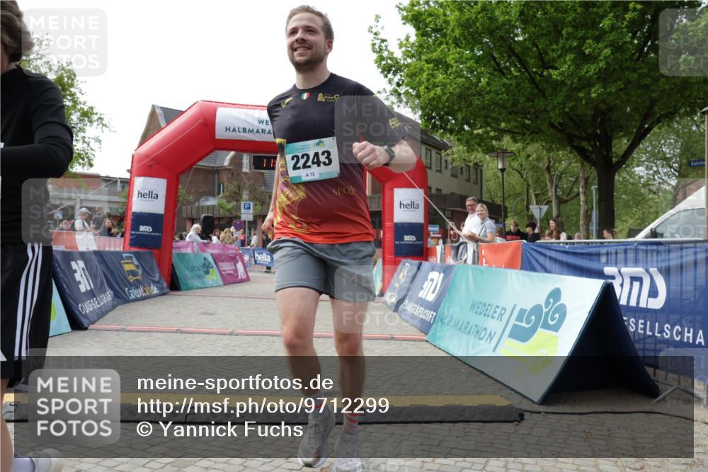 10.05.2026 - 8. Wedeler Halbmarathon Yannick Fuchs http://msf.ph/oto/9712299 10.05.2026 11:25:26 Ziel 561, 884, 2243 meine-sportfotos.de