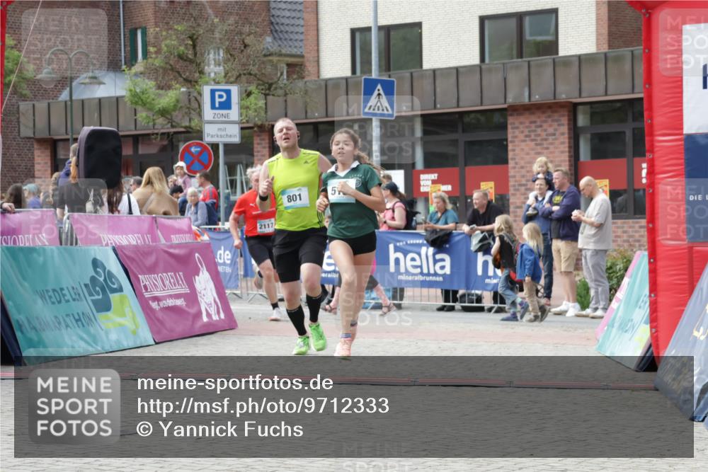 10.05.2026 - 8. Wedeler Halbmarathon Yannick Fuchs http://msf.ph/oto/9712333 10.05.2026 11:25:37 Ziel 518, 801, 2117 meine-sportfotos.de