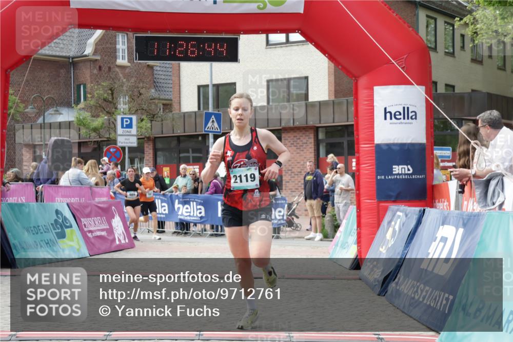 10.05.2026 - 8. Wedeler Halbmarathon Yannick Fuchs http://msf.ph/oto/9712761 10.05.2026 11:26:43 Ziel 167, 438, 989, 2119 meine-sportfotos.de