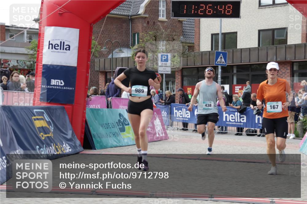 10.05.2026 - 8. Wedeler Halbmarathon Yannick Fuchs http://msf.ph/oto/9712798 10.05.2026 11:26:47 Ziel 167, 438, 989, 2119 meine-sportfotos.de