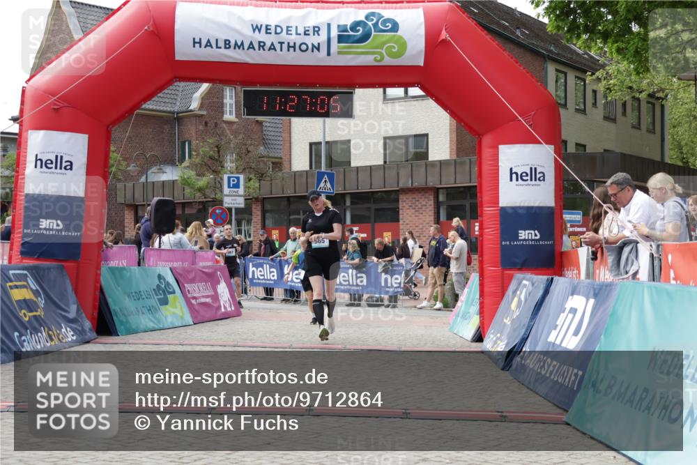 10.05.2026 - 8. Wedeler Halbmarathon Yannick Fuchs http://msf.ph/oto/9712864 10.05.2026 11:27:03 Ziel 60, 565, 967 meine-sportfotos.de