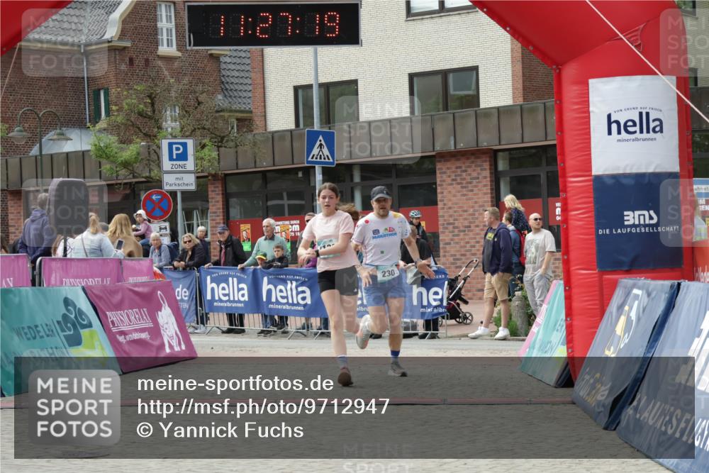 10.05.2026 - 8. Wedeler Halbmarathon Yannick Fuchs http://msf.ph/oto/9712947 10.05.2026 11:27:17 Ziel 230, 2139 meine-sportfotos.de