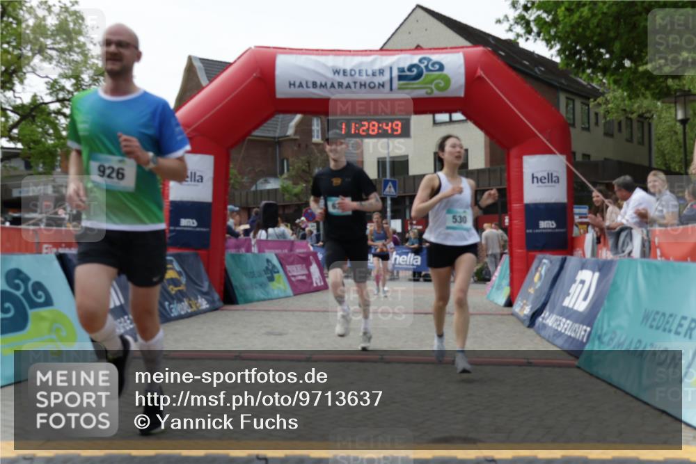 10.05.2026 - 8. Wedeler Halbmarathon Yannick Fuchs http://msf.ph/oto/9713637 10.05.2026 11:28:48 Ziel 28, 169, 530, 635, 926, 2183, 2209, 2229, 2232 meine-sportfotos.de