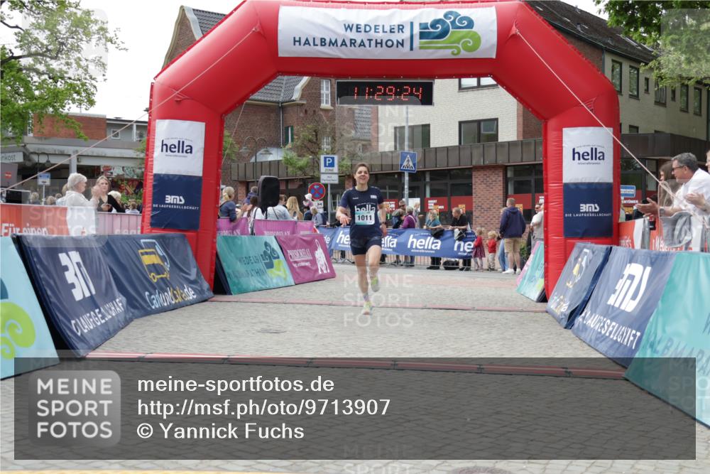 10.05.2026 - 8. Wedeler Halbmarathon Yannick Fuchs http://msf.ph/oto/9713907 10.05.2026 11:29:23 Ziel 1011, 2019 meine-sportfotos.de