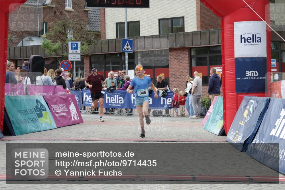 10.05.2026 - 8. Wedeler Halbmarathon Yannick Fuchs http://msf.ph/oto/9714435 10.05.2026 11:30:24 Ziel 345, 752 meine-sportfotos.de
