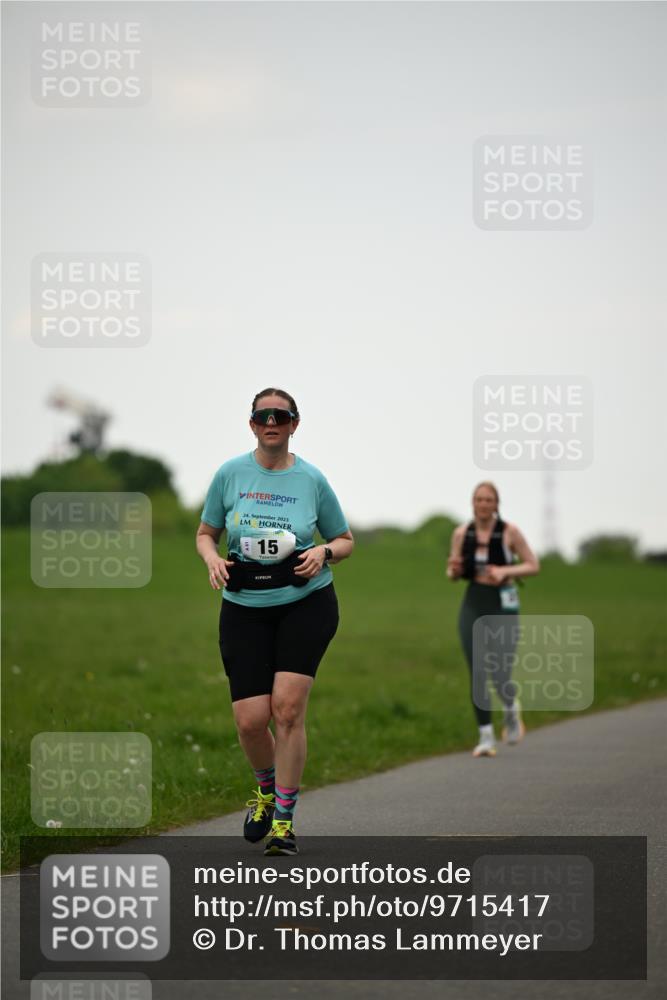10.05.2026 - 8. Wedeler Halbmarathon Dr. Thomas Lammeyer http://msf.ph/oto/9715417 10.05.2026 12:27:42 Laufen 2023 meine-sportfotos.de