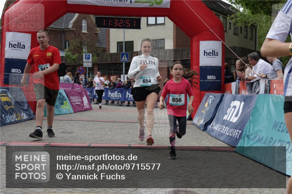 10.05.2026 - 8. Wedeler Halbmarathon Yannick Fuchs http://msf.ph/oto/9715577 10.05.2026 11:32:50 Ziel 654, 656, 661, 943, 2016, 2168, 2176, 2223 meine-sportfotos.de