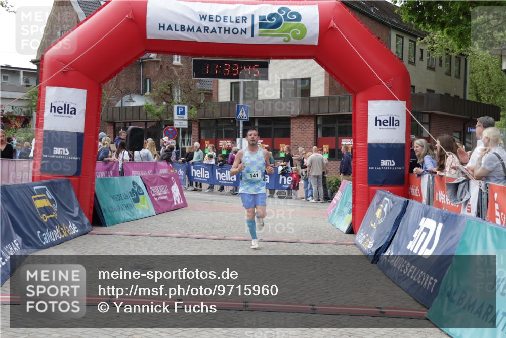 10.05.2026 - 8. Wedeler Halbmarathon Yannick Fuchs http://msf.ph/oto/9715960 10.05.2026 11:33:44 Ziel 141 meine-sportfotos.de