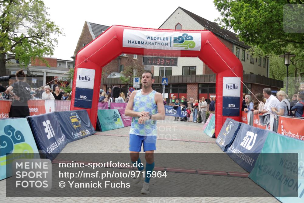 10.05.2026 - 8. Wedeler Halbmarathon Yannick Fuchs http://msf.ph/oto/9715964 10.05.2026 11:33:46 Ziel 141, 741 meine-sportfotos.de